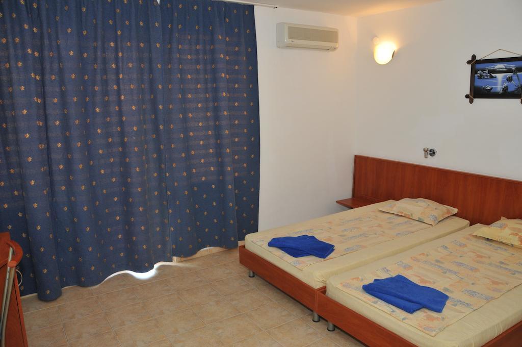 Siana Hotel Szveti Vlasz Szoba fotó
