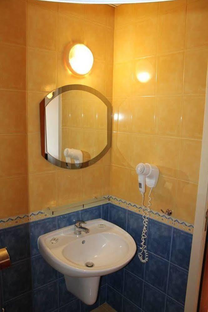Siana Hotel Szveti Vlasz Kültér fotó
